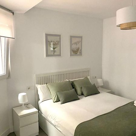 Apartamento Centrico En Malaga Junto Al Puerto Exterior foto