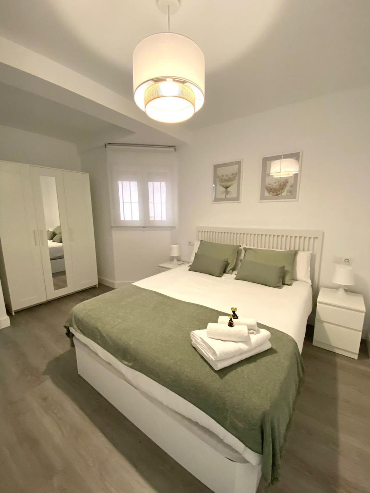 Apartamento Centrico En Malaga Junto Al Puerto Exterior foto